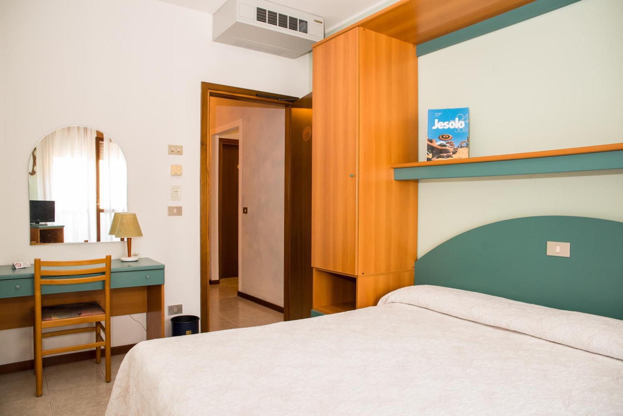 Albergo Ridente Lido di Jesolo Exterior foto